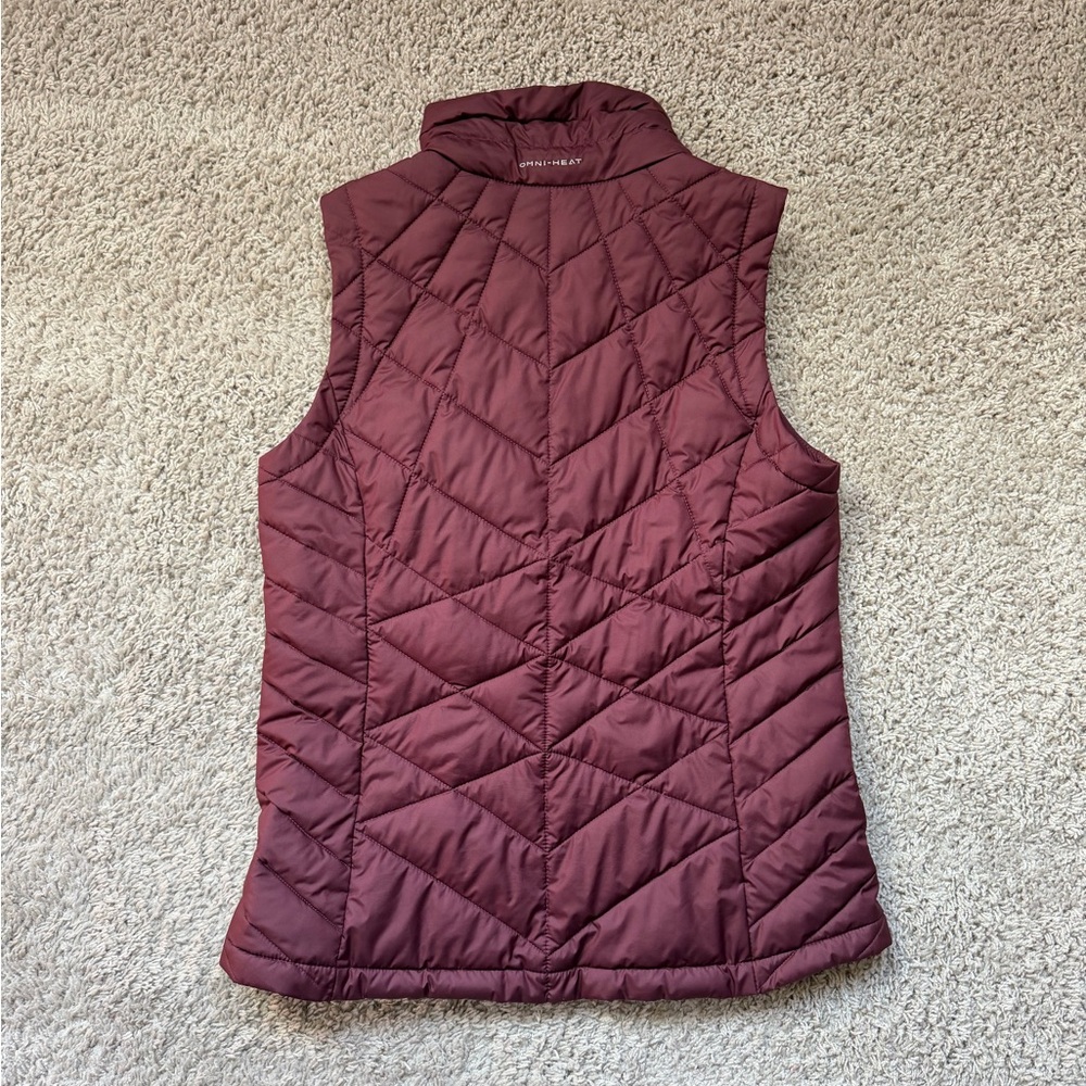 Columbia Women's Maroon Joy Peak II Vest - Picture 4 of 4
